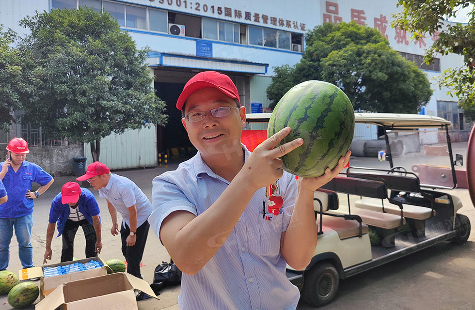 夏日送清涼，溫情暖人心！桂林鴻程工會開展“夏日送清涼”慰問活動